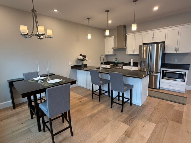 Photo - 42 O'Neil St Townhome