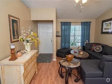 Building Photo - 5417 Lake Margaret Dr Unit 39 Rental