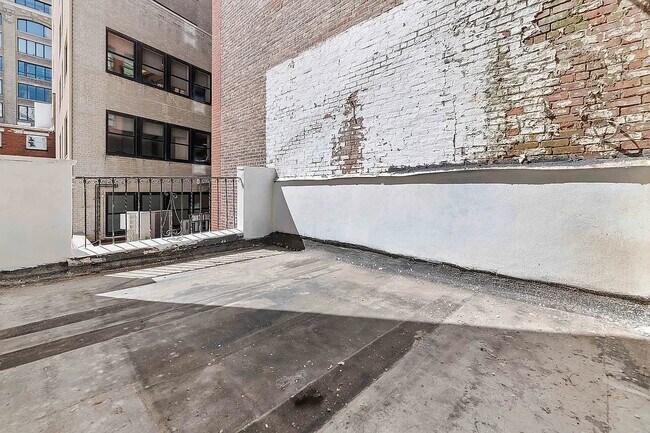 Photo - 20 E 13th St Unit 1