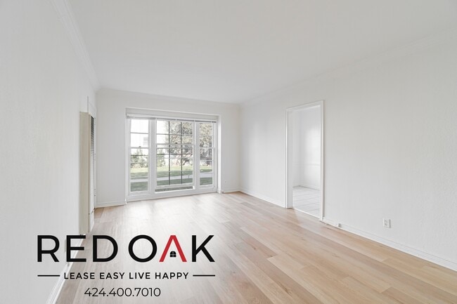 1828-1850 N Edgemont Street - 1828-1850 N Edgemont Street Apartment Unit 1830.5-1