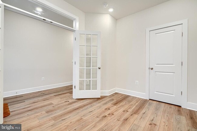 Photo - 2603 Light St