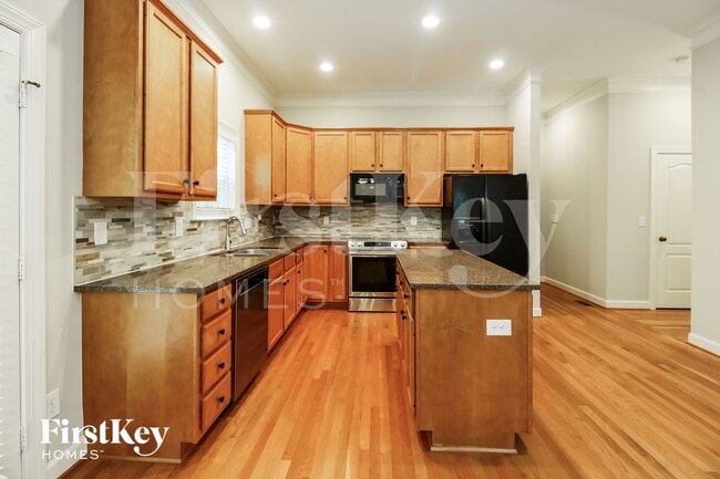 Photo - 6987 Brandi Wood Cir