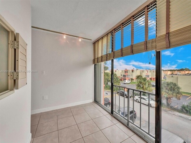 Photo - 9420 W Flagler St Unit 312
