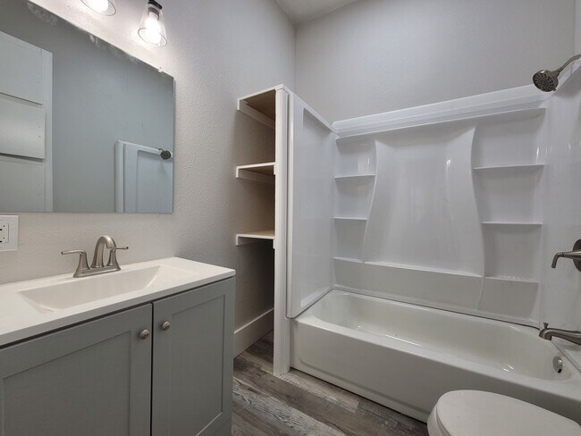 Photo - 1705 Austin Ave Unit A