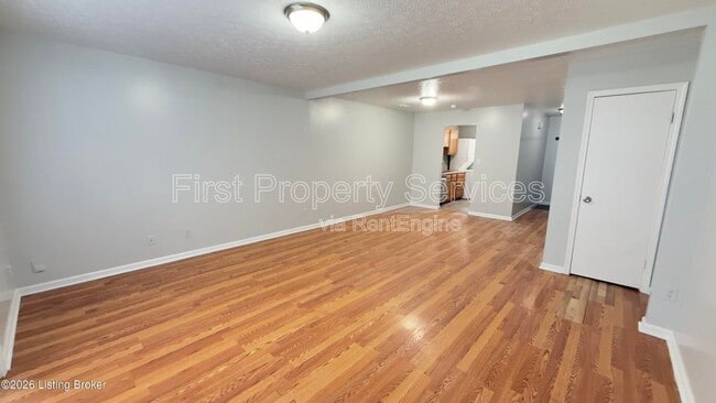 Photo - 729 E Court Ave