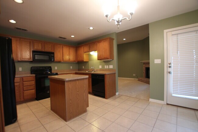 Photo - Coming Soon! 3 Bedroom Home in Flint!