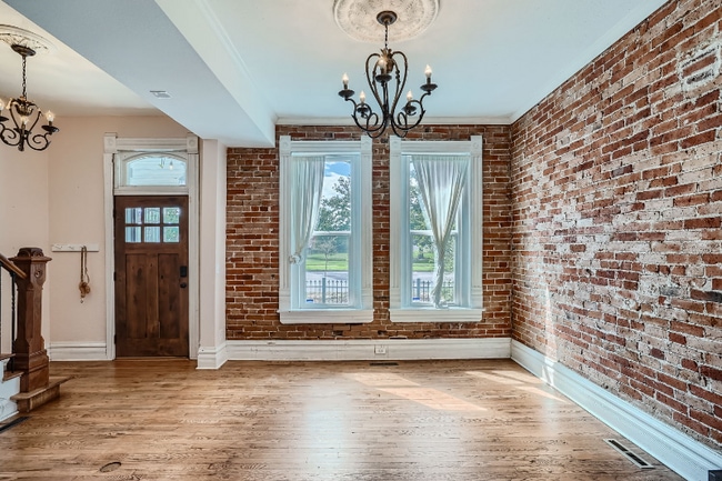 Photo - 1148 Mariposa St