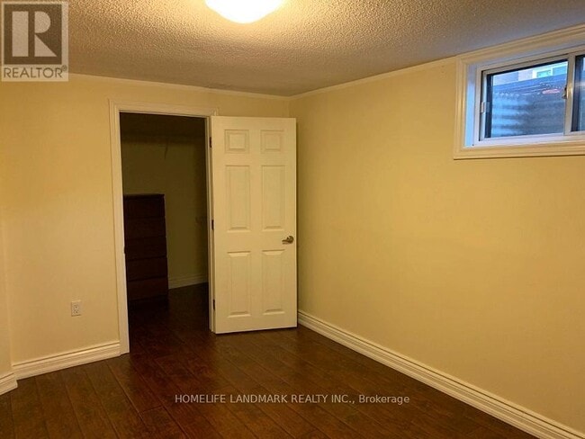 Photo - 337 Glen Shields Ave