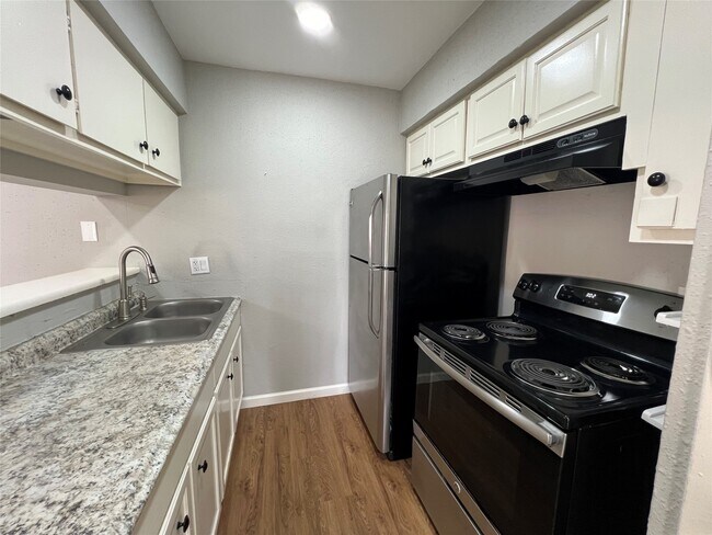 Photo - 10601 South Dr Unidad 73