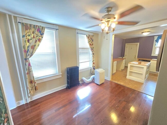 Photo - Beautiful 2 Bedroom 1.5 Bathrooms Patterson Park