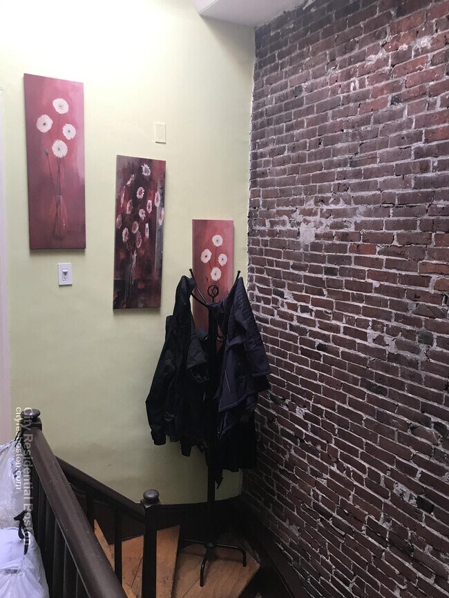 Photo - 519 Massachusetts Ave Unit 3