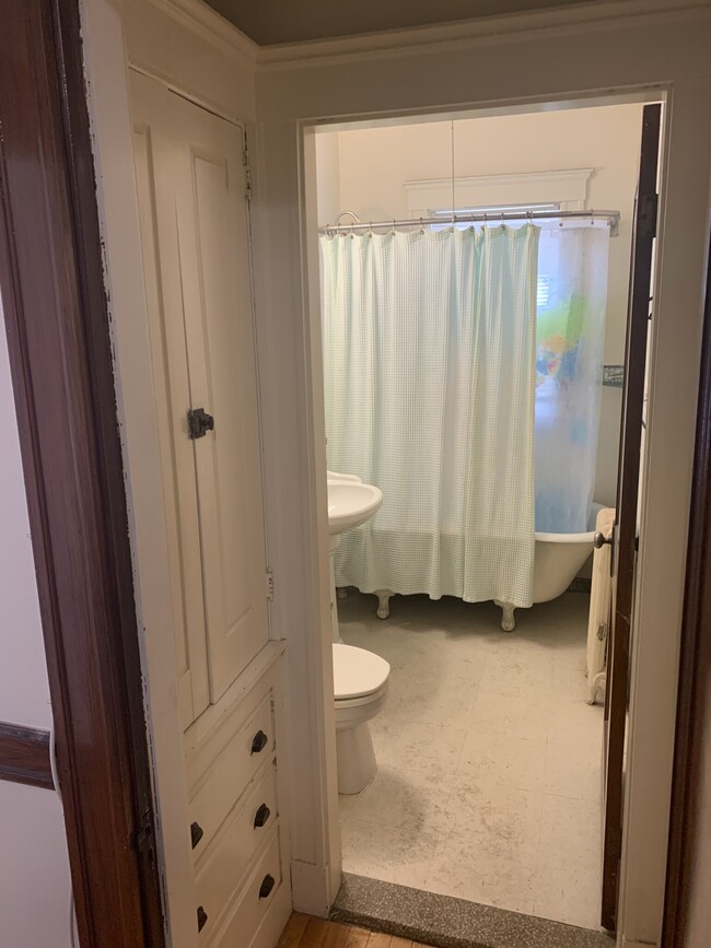 Photo - 15 Story St Condo Unit 36