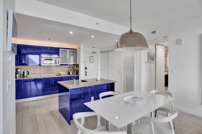 Photo - 3101 Bayshore Dr Unidad 1707