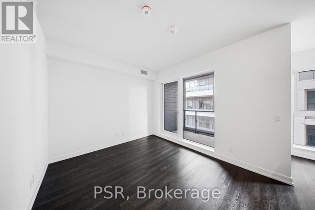 Photo - 70 Ordnance St Unit 409
