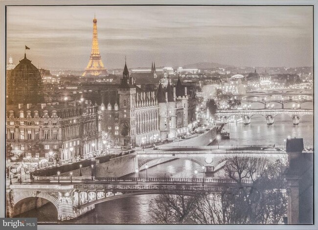 Building Photo - 1021 Arlington Blvd Unit 846