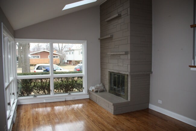 Photo - 402 E Atwater Ave