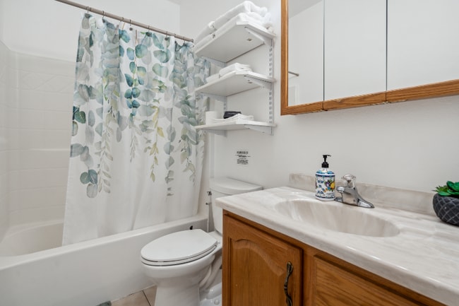 Photo - 228 Jensen Rd Unit Apt. A