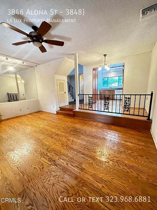 Photo - 3846 Aloha St Unit 3848)