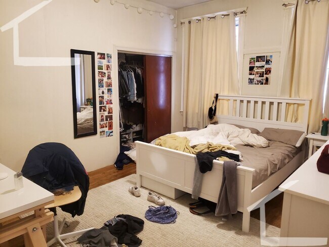 Photo - 5 Bed • 1.5 Bath • Oversized Apartment Fenway/BU South, 9/1/26, Laundry, Heat/HW Inc.