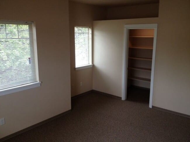 Photo - Alder Duplexes on Alder Unit 1712