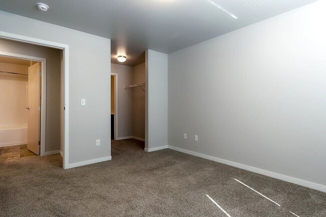 Photo - 5440 38th Ave S Unidad 204