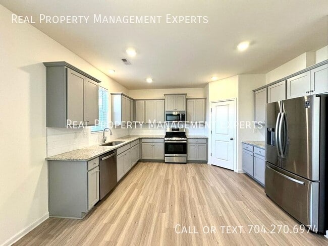 Photo - 3415 Selwyn Landing Dr