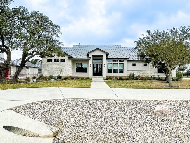 Building Photo - Copper Ridge Subdivision in New Braunfels Rental