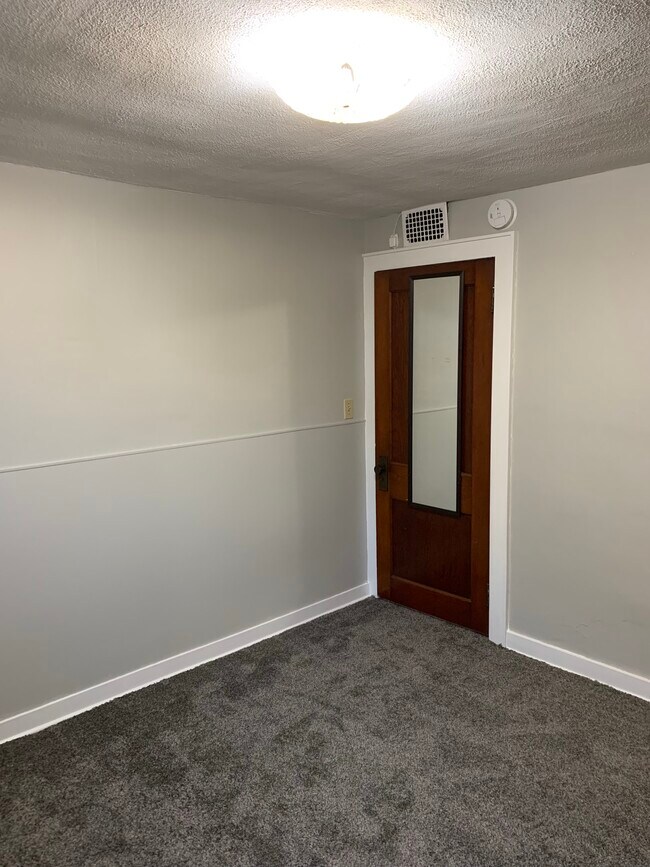 Photo - Purple Orchid Unit 3