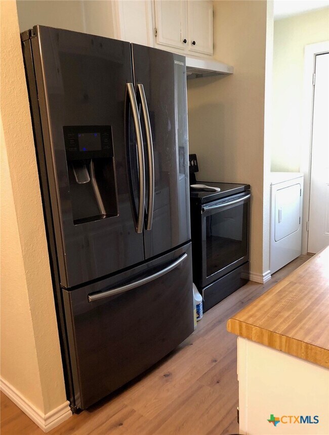 Photo - 4102 Dakota Sun