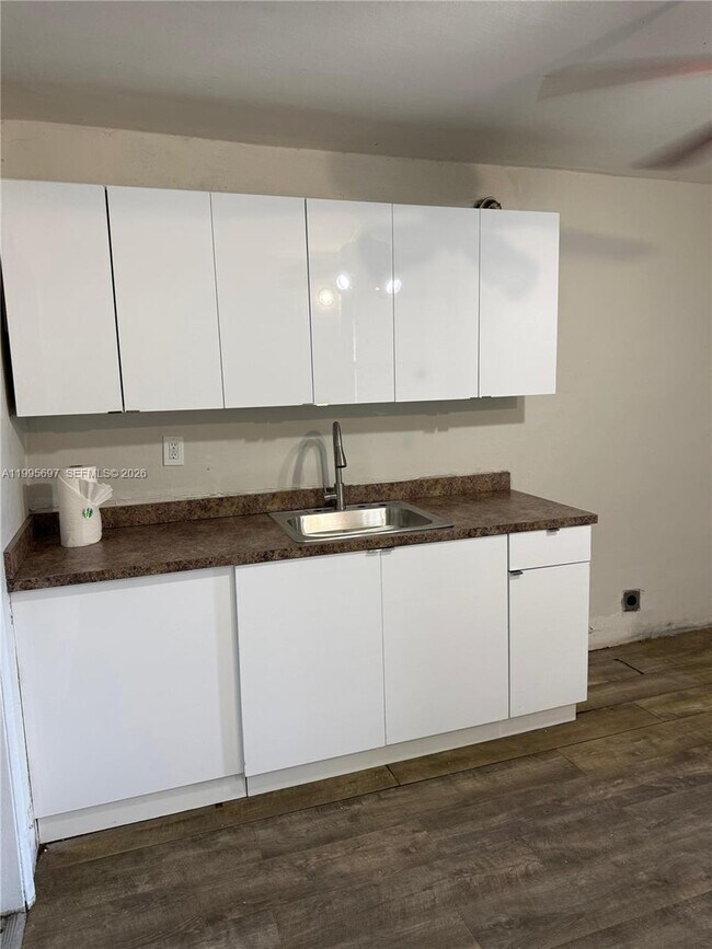 Photo - 1413 NW 3rd St