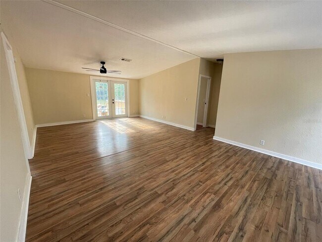 13716 Co Rd 1471