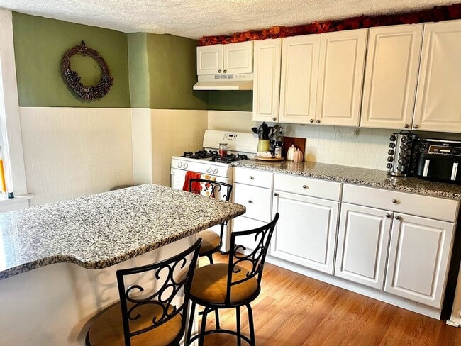 Photo - 23 Enon Wy Unit 2