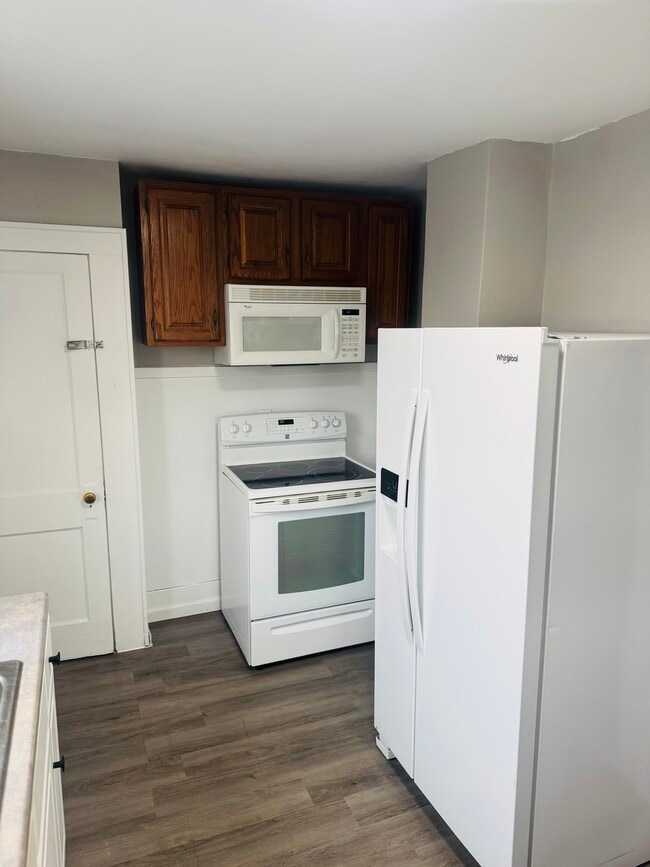 Photo - 609 Lima Ave