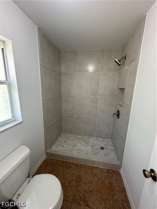 Photo - 4025 10th Ave NE