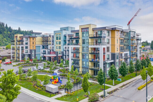 Building Photo - Liqwel Apartments