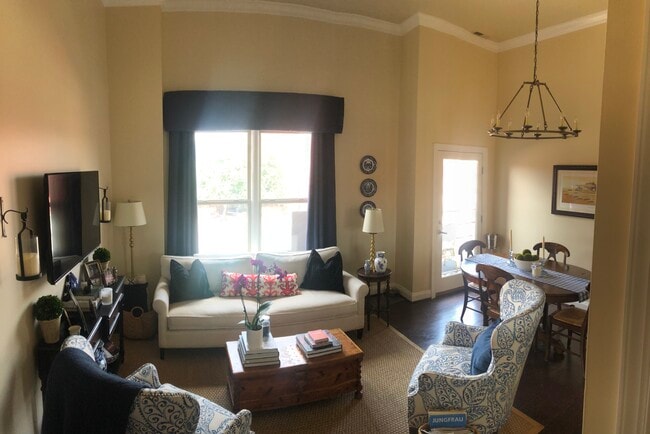 Photo - 1422 East Capitol St NE