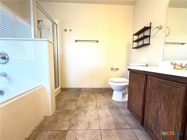 Photo - 3043 Rain Dance Loop