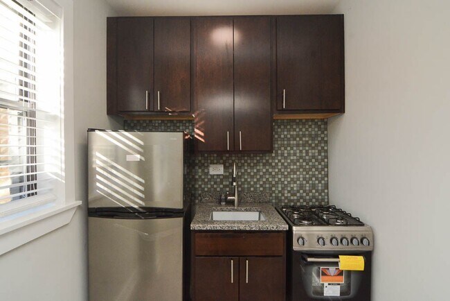 4349 N Damen Ave Unit 312