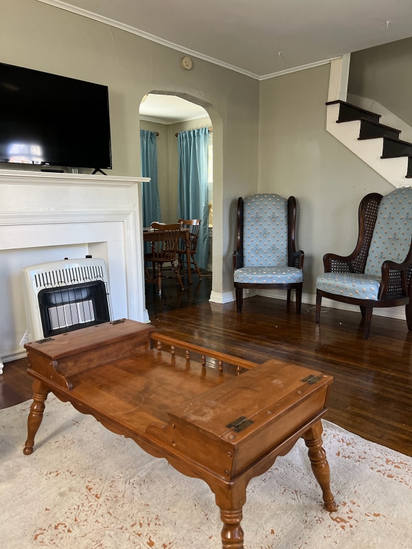 Photo - 1140 S College Ave