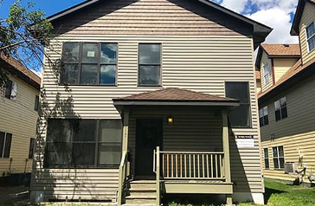 Photo - 1117 SE 8th St Unit #001