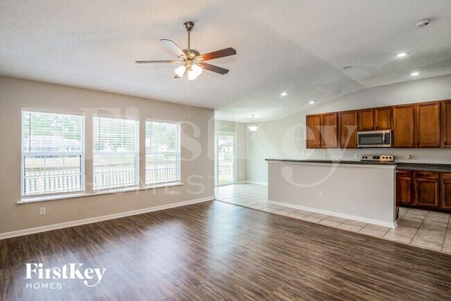 Photo - 12241 Pebble Point Dr W