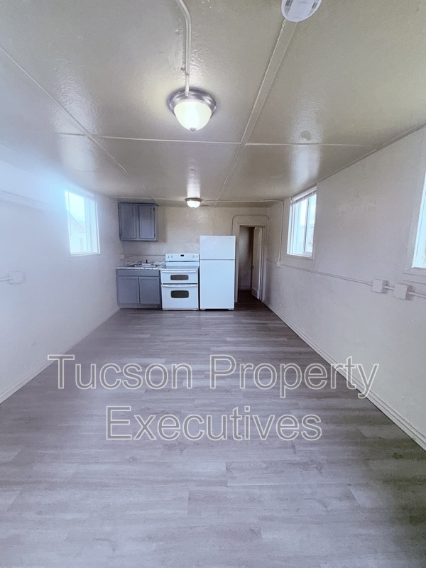 Photo - 234 E 32nd St