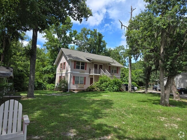 Building Photo - 994 Fox Hollow Rd Unit A Rental