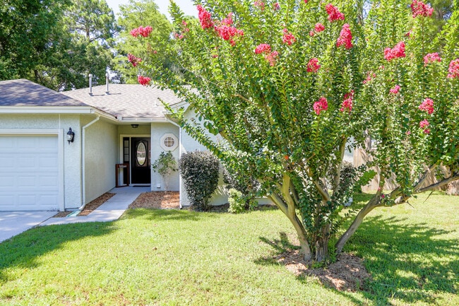Photo - Fabulous Home in a Great Location w/Access to EVERYTHING on PCB! *1/2 OFF Security Deposit for Ac...