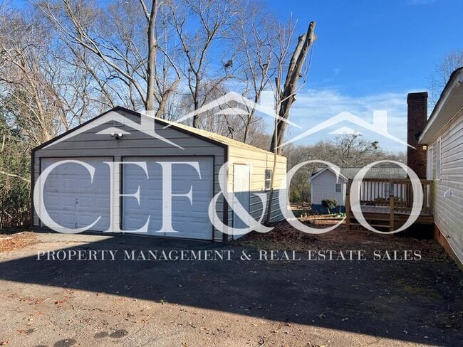 Photo - Beautifully maintained 4-bedroom, 3-bath home now available in Duncan!