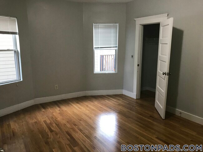 Photo - 109 Pleasant St Unidad 2