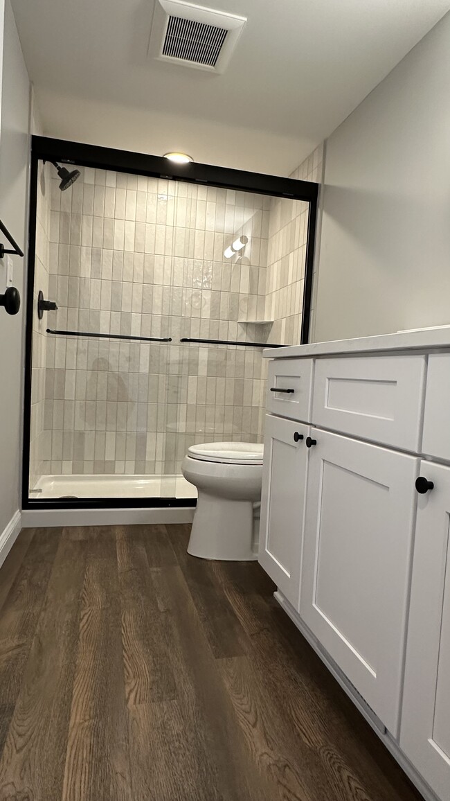 Photo - 554 S 7th St