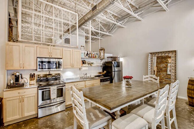 Photo - 309 Church St Unidad 102