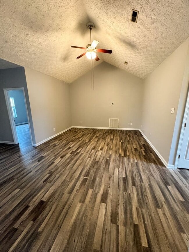 Photo - Charming NW Knoxville End-Unit Townhouse — 2 Beds, 2 Baths & 2-Car Garage