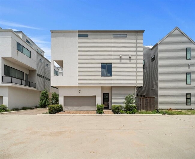 Photo - 608 Middle St Condo Unit A